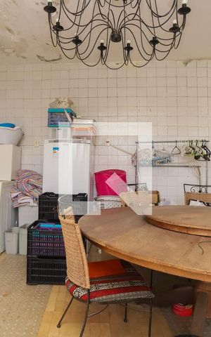 Casa à venda com 110m², 2 quartos e 1 vagaÁrea de Serviço
