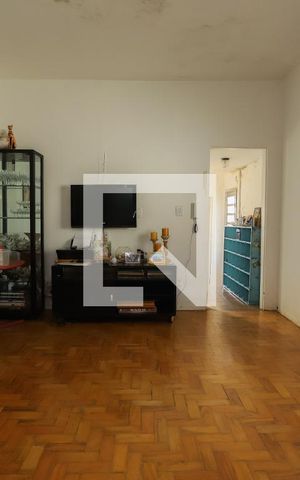 Casa à venda com 110m², 2 quartos e 1 vagaSala