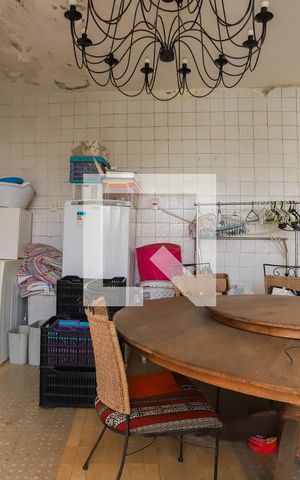 Casa à venda com 110m², 2 quartos e 1 vagaÁrea de Serviço