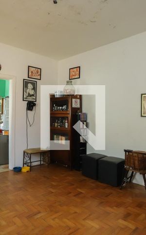 Casa à venda com 110m², 2 quartos e 1 vagaSala