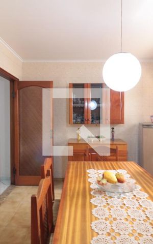 Casa à venda com 153m², 4 quartos e 2 vagasCopa e Cozinha 