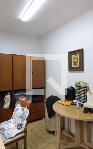 Casa à venda com 153m², 4 quartos e 2 vagasQuarto de Serviço