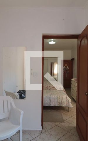 Casa à venda com 153m², 4 quartos e 2 vagasQuarto 2