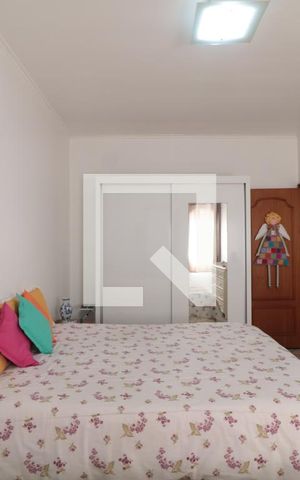 Casa à venda com 153m², 4 quartos e 2 vagasQuarto 1