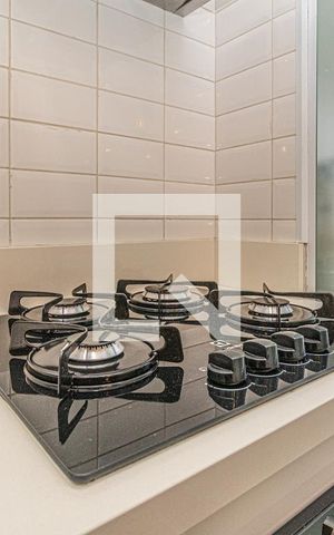 Apartamento à venda com 79m², 2 quartos e 3 vagas Apartamento à venda com 79m², 2 quartos e 3 vagasCozinha
