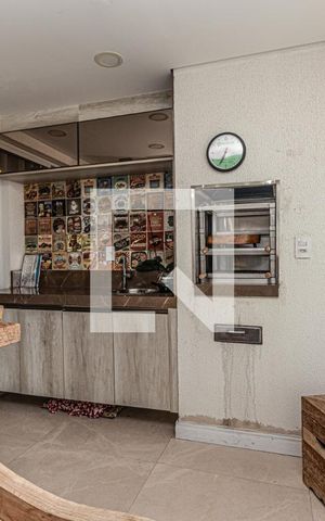 Apartamento à venda com 79m², 2 quartos e 3 vagas Apartamento à venda com 79m², 2 quartos e 3 vagasVaranda gourmet