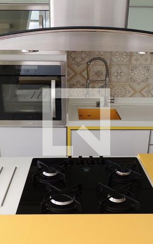 Apartamento à venda com 93m², 3 quartos e 1 vagaCozinha - Armários