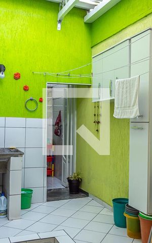 Casa de condomínio à venda com 93m², 2 quartos e 2 vagas Casa de condomínio à venda com 93m², 2 quartos e 2 vagasÁrea de Serviço