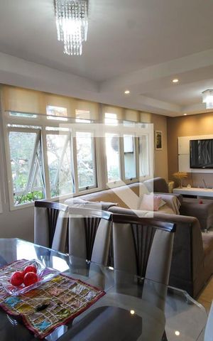 Apartamento à venda com 118m², 3 quartos e 1 vaga Apartamento à venda com 118m², 3 quartos e 1 vagaSala