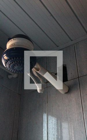 Apartamento para alugar com 48m², 2 quartos e sem vagaChuveiro