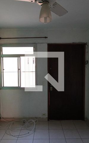 Apartamento para alugar com 48m², 2 quartos e sem vagaSala
