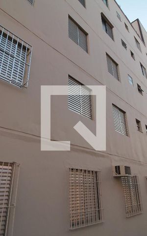 Apartamento para alugar com 48m², 2 quartos e sem vagaFachada do bloco