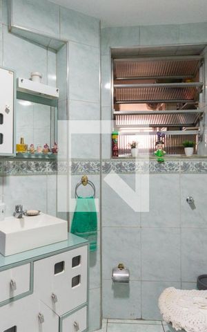 Apartamento à venda com 73m², 2 quartos e sem vagaBanheiro