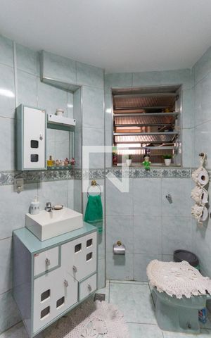 Apartamento à venda com 73m², 2 quartos e sem vagaBanheiro