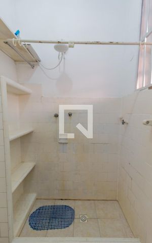 Apartamento para alugar com 35m², 1 quarto e sem vaga Apartamento para alugar com 35m², 1 quarto e sem vagaBanheiro