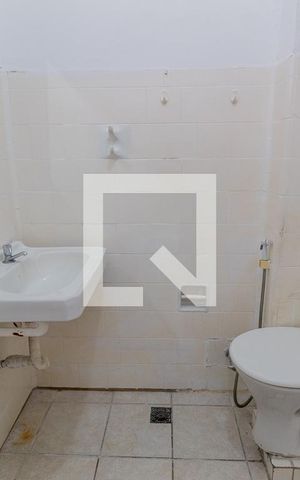 Apartamento para alugar com 35m², 1 quarto e sem vaga Apartamento para alugar com 35m², 1 quarto e sem vagaBanheiro