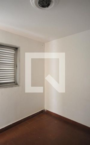 Casa à venda com 240m², 3 quartos e 3 vagasQuarto de Serviço