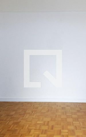 Apartamento para alugar com 77m², 3 quartos e 1 vagaEscritório