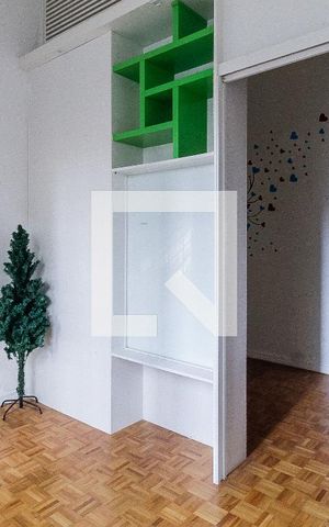 Apartamento para alugar com 77m², 3 quartos e 1 vagaQuarto