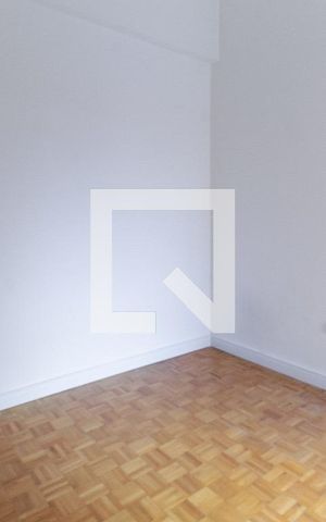 Apartamento para alugar com 77m², 3 quartos e 1 vagaEscritório