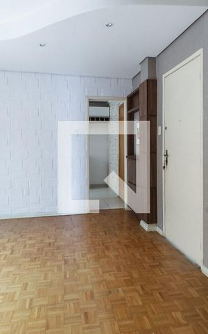 Apartamento para alugar com 77m², 3 quartos e 1 vagaSala
