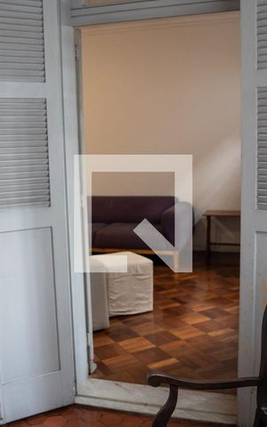 Apartamento à venda com 130m², 3 quartos e sem vaga Apartamento à venda com 130m², 3 quartos e sem vagaVaranda da Sala