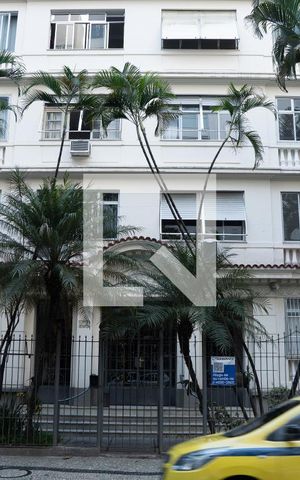Apartamento à venda com 130m², 3 quartos e sem vaga Apartamento à venda com 130m², 3 quartos e sem vagaFachada do Prédio