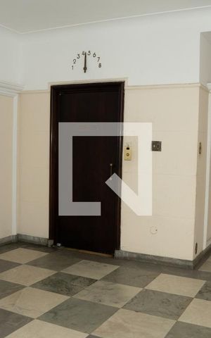 Apartamento à venda com 130m², 3 quartos e sem vaga Apartamento à venda com 130m², 3 quartos e sem vagaHall de Entrada