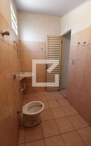 Casa para alugar com 35m², 1 quarto e sem vagaBanheiro