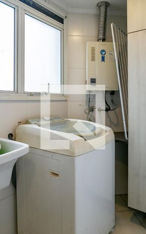 Apartamento à venda com 141m², 2 quartos e 2 vagas Apartamento à venda com 141m², 2 quartos e 2 vagasÁrea de Serviço