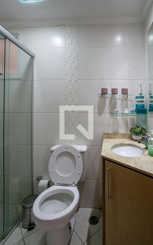 Apartamento à venda com 141m², 2 quartos e 2 vagas Apartamento à venda com 141m², 2 quartos e 2 vagasBanheiro
