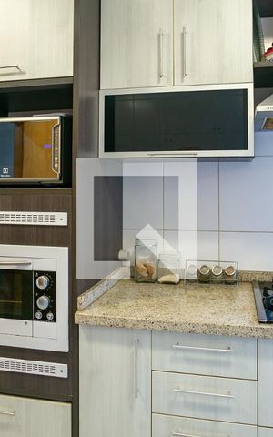 Apartamento à venda com 141m², 2 quartos e 2 vagas Apartamento à venda com 141m², 2 quartos e 2 vagasCozinha