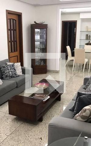 Apartamento à venda com 255m², 5 quartos e 2 vagas