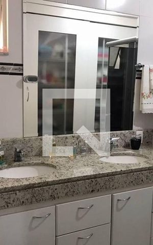Apartamento à venda com 255m², 5 quartos e 2 vagas