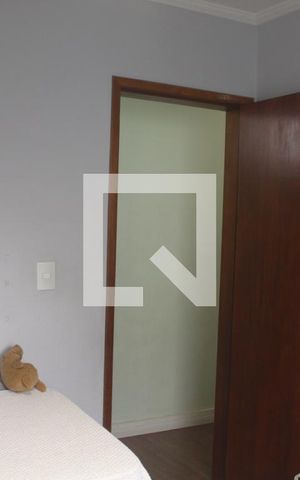 Casa à venda com 280m², 4 quartos e 2 vagasEscritório