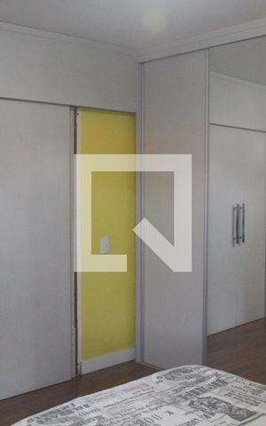 Casa à venda com 280m², 4 quartos e 2 vagasQuarto Suíte