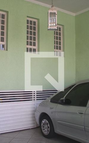 Casa à venda com 280m², 4 quartos e 2 vagasGaragem