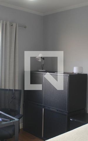 Casa à venda com 280m², 4 quartos e 2 vagasEscritório