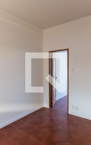 Apartamento à venda com 68m², 2 quartos e sem vagaSala