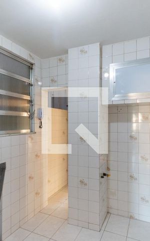 Apartamento à venda com 68m², 2 quartos e sem vagaCozinha e Área de Serviço