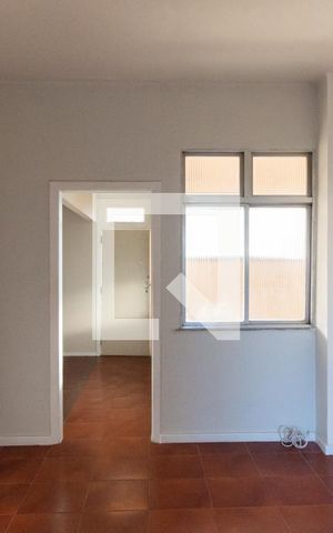 Apartamento à venda com 68m², 2 quartos e sem vagaSala