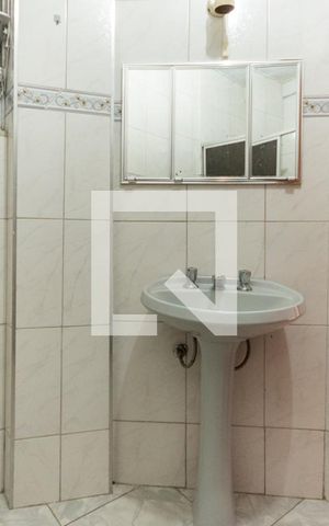 Apartamento à venda com 68m², 2 quartos e sem vagaBanheiro