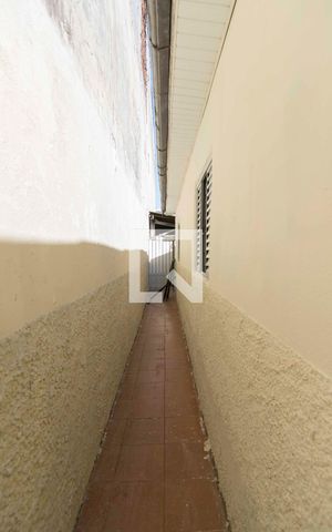 Casa à venda com 240m², 2 quartos e 8 vagasCorredor