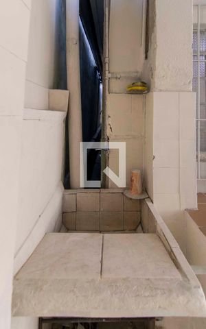 Casa à venda com 240m², 2 quartos e 8 vagasLavanderia
