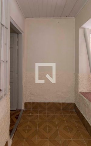 Casa à venda com 240m², 2 quartos e 8 vagasVaranda