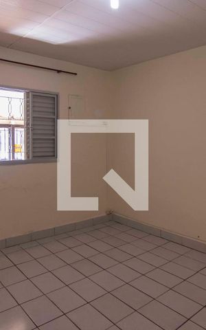 Casa à venda com 240m², 2 quartos e 8 vagasQuarto 2