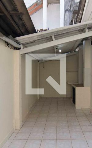 Casa à venda com 240m², 2 quartos e 8 vagasLavanderia