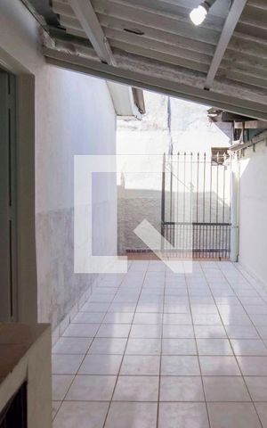 Casa à venda com 240m², 2 quartos e 8 vagasLavanderia