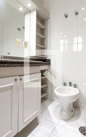 Apartamento para alugar com 160m², 4 quartos e 3 vagasBanheiro do Quarto 4