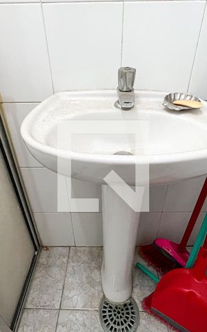 Apartamento para alugar com 160m², 4 quartos e 3 vagasBanheiro de Serviço